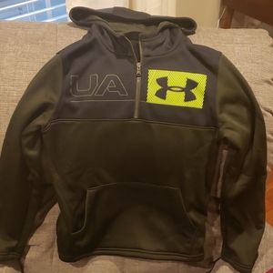 Under Armour sweatshirt